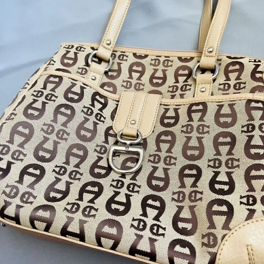 Vintage Etienne Aigner Logo Collection Tan Brown Handbag Shoulder Bag Purse